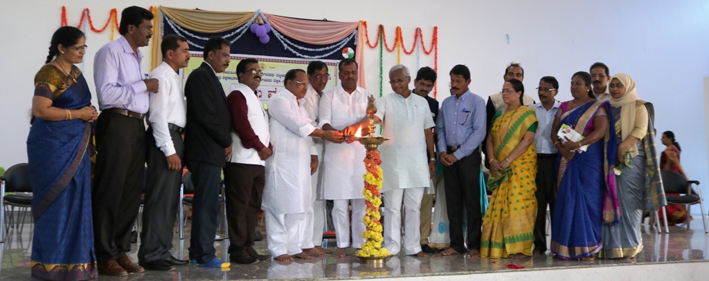 ಶಿಕ್ಷಕರಿಗೆ ಶೀಘ್ರ ವೇತನ ಹೆಚ್ಚಳ : ಯು.ಟಿ.ಖಾದರ್